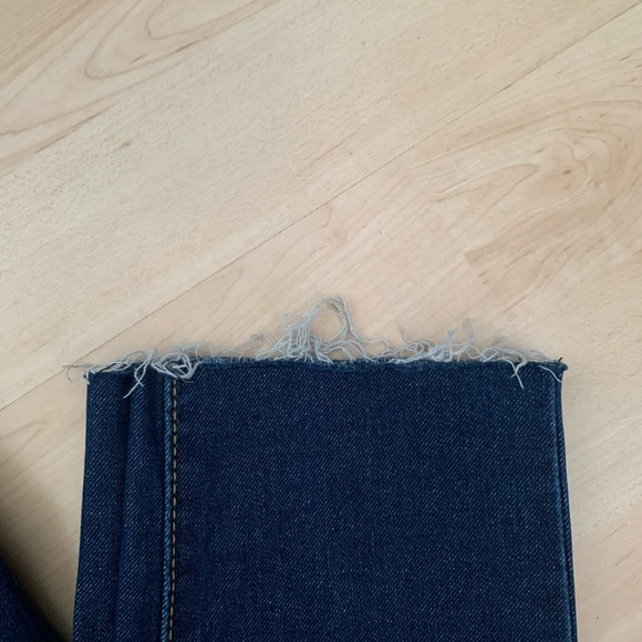 Levi’s 721 Skinny Jeans With Raw Hem Size 26 - Picture 4 of 7